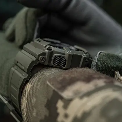 9 - Тактичний годинник з компасом 2233 Army M-Tac. Олива