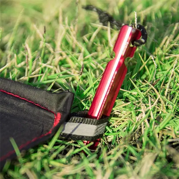 6 - Коврик для пикника Naturehike Moisture Picnic Mat NH17D050-B