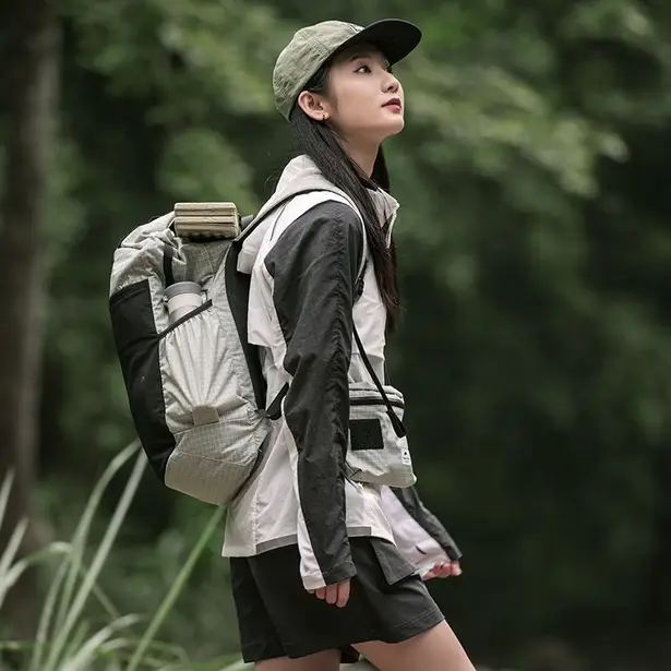 7 - Рюкзак туристический Naturehike NH20BB206, 20л. Светло-серый