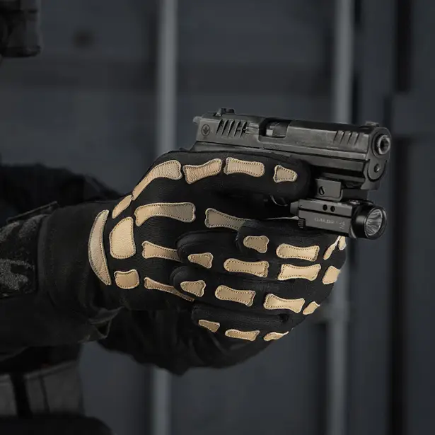 10 - Тактические перчатки M-Tac Skeleton Nomex. Черный/Койот
