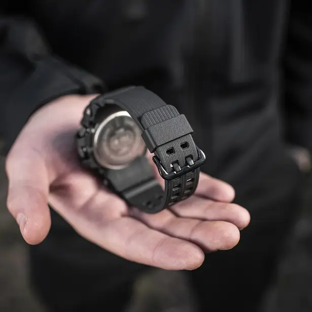 8 - Тактичний годинник M-Tac Adventure Black