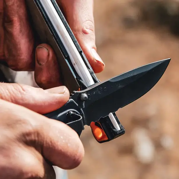 14 - Work Sharp Guided Field Sharpener 221 Точилка ручная поштучно
