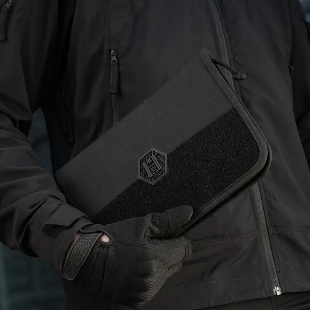 2 - Планшет-органайзер M-TAC А5 Elite Black