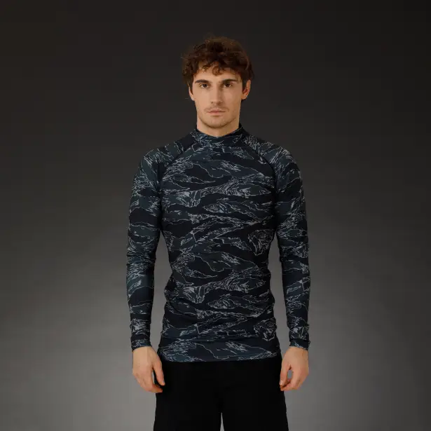 10 - Мужской рашгард SPECPROM Black Tiger Stripes Camo