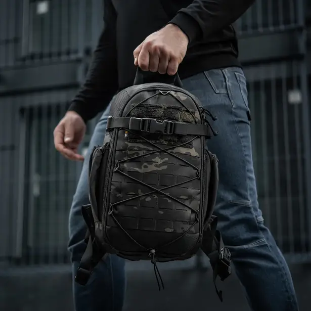 18 - Тактический рюкзак M-Tac Sturm Elite с эргономичными лямками. Черный мультикам