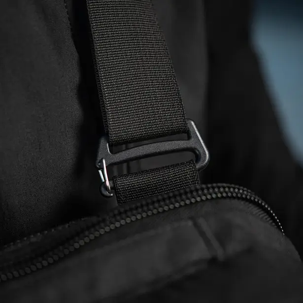 13 - Сумка через плече M-Tac EDC Bag Elite. Чорний