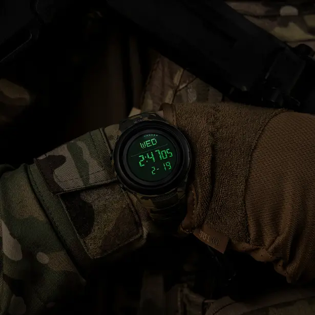 11 - Годинник тактичний M-Tac 2166. Камуфляж