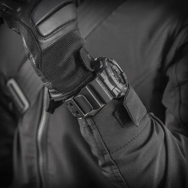 7 - Тактические часы M-Tac Sport. Черный