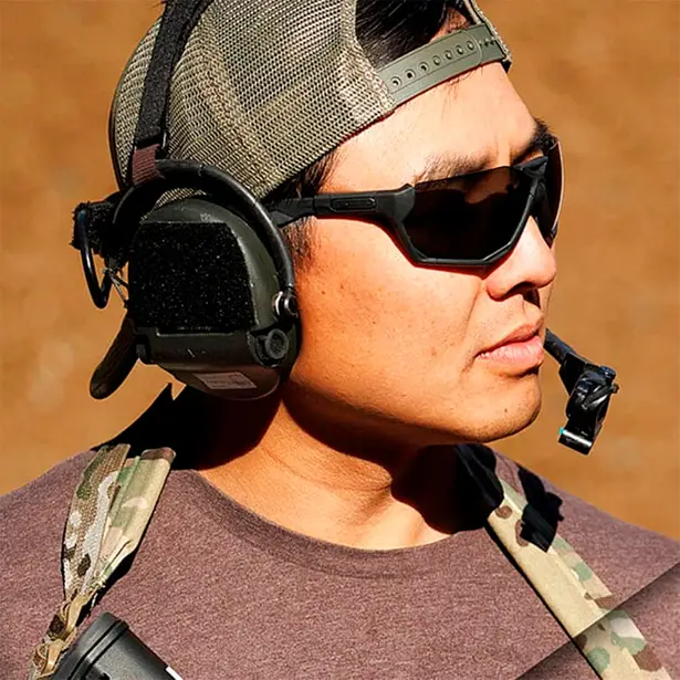 4 - Очки тактические Revision SlingShot Smoke Lens. Черный