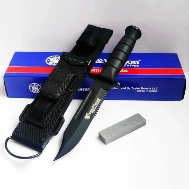 6 - Нож охотничий Smith&Wesson 656 SUR4. Черный
