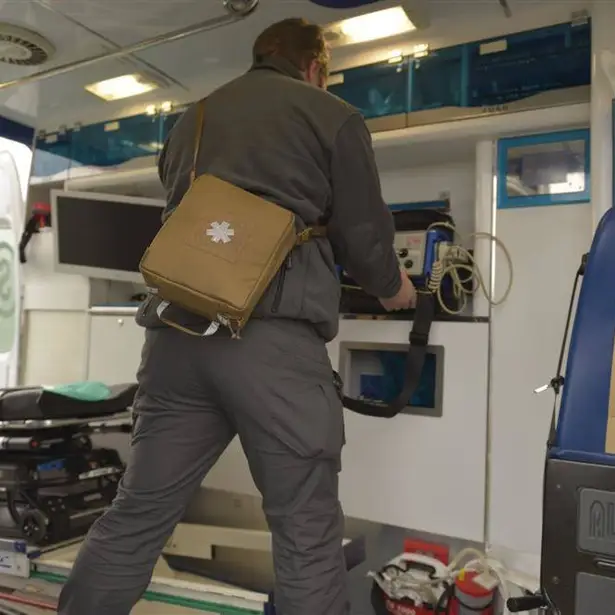 9 - Підсумок для автомобильної аптечки Helikon Med Kit. Койот