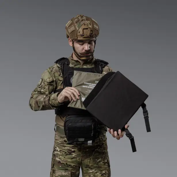5 - Тактичний килимок для сидіння 1 класу захисту. CORDURA 1000D. Чорний