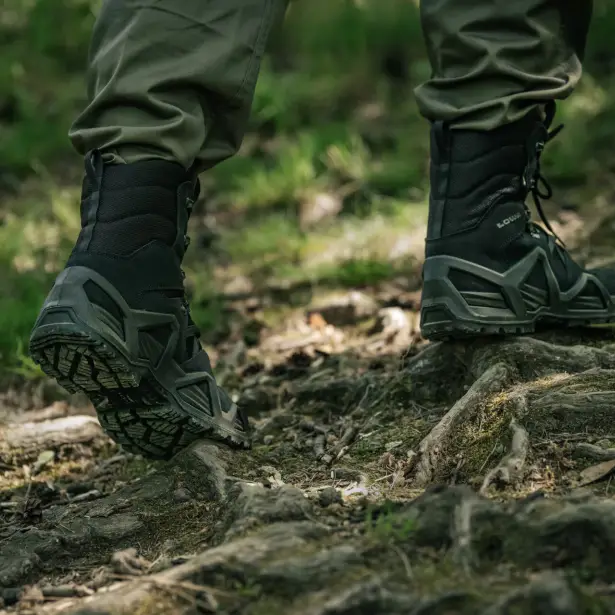 12 - Тактические берцы Lowa Zephyr HI MK2 Gore-Tex® MID TF. Черный