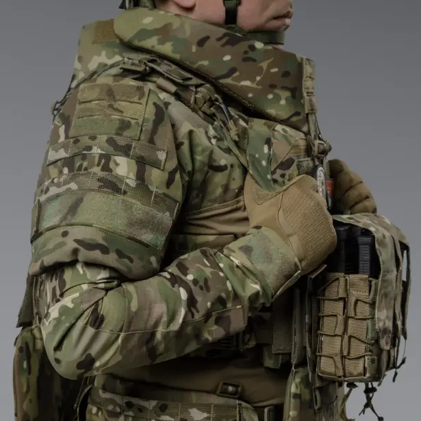 4 - Балістичний захист плечей 2-го класу захисту. CORDURA 1000D. Мультикам