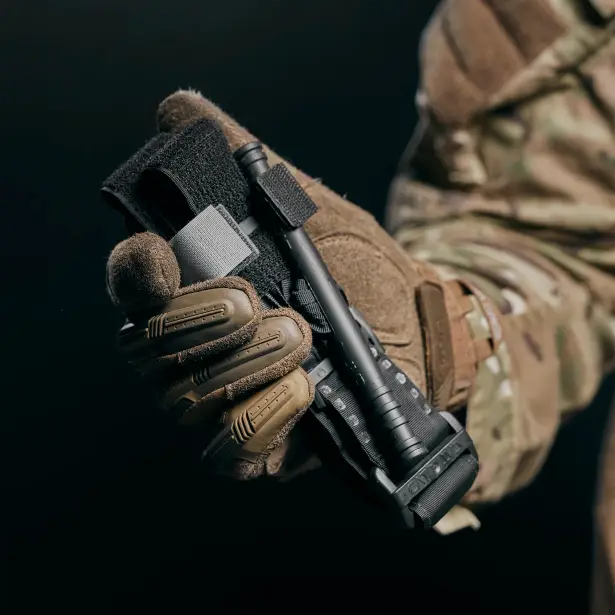 4 - Жгут-турникет CAT (Combat-Application-Tourniquet) GEN 7. (США) Красний