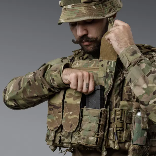 4 - Одинарний закритий підсумок під магазини AK\AR. Cordura 1000D. Molle. Мультикам