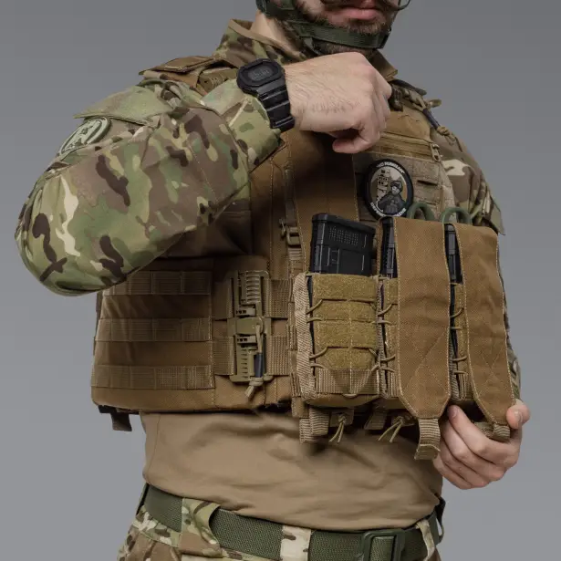 4 - Одинарний закритий підсумок під магазини AK\AR. Cordura 1000D. Molle. Койот