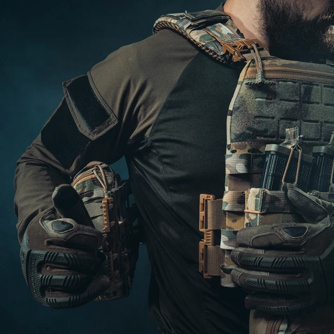 Плитоноска TUR PRO з системою швидкого скидання. Molle. 3 підсумки для AK/AR. Колір Мультикам.Фото №2