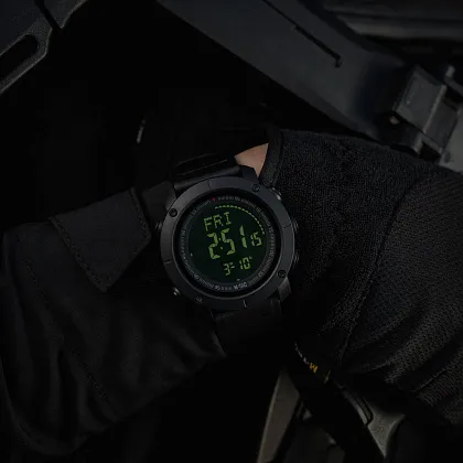 8 - Тактические часы c компасом 2095 Army M-Tac. Черный