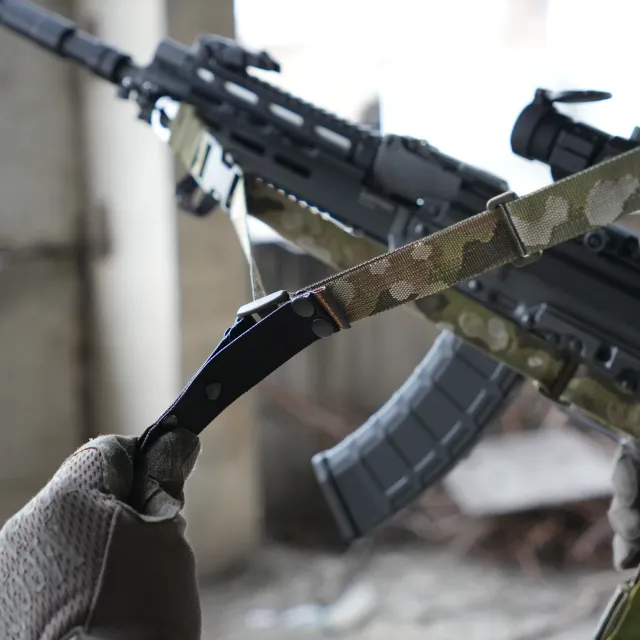 5 - Ремень оружейный трехточечный RAGNAROK с широким наплечником KRAKEN carbine. Мультикам