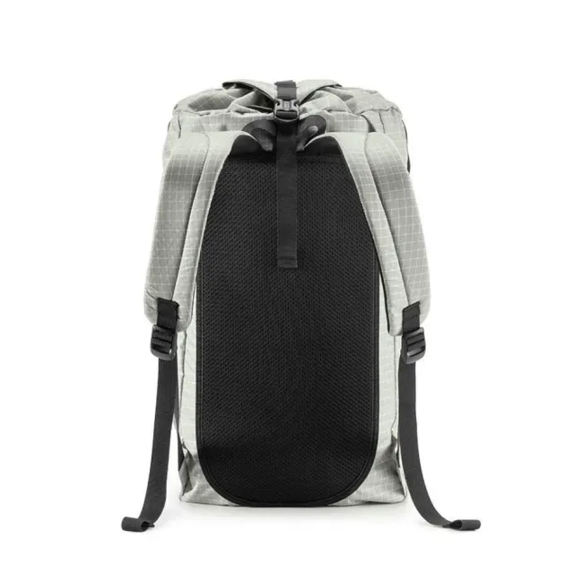 7 - Рюкзак туристичний Naturehike NH20BB206, 20л. Графіт в клітинку