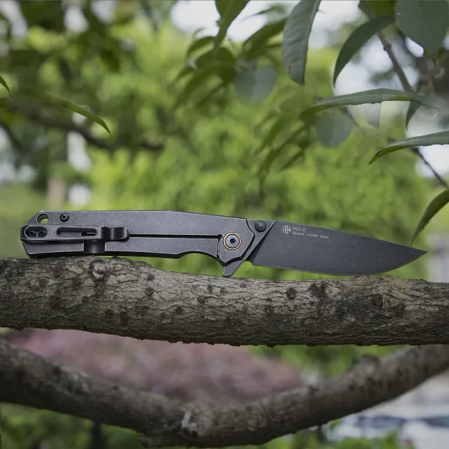 12 - Складной нож Ruike P801-G
