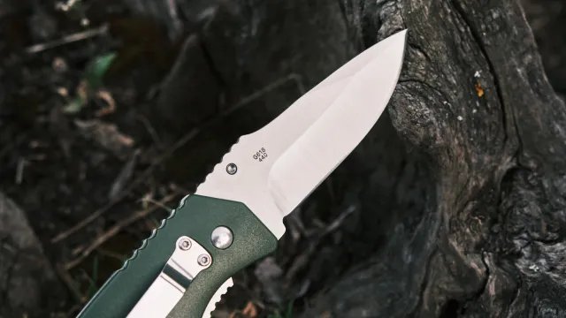 8 - Ніж складаний Ganzo G618-GR, зелений