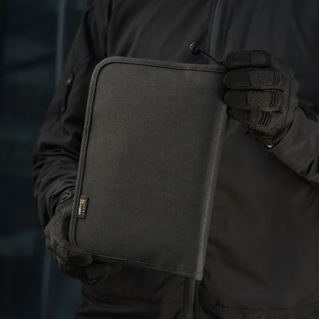 18 - Планшет-органайзер M-TAC А5 Elite Black