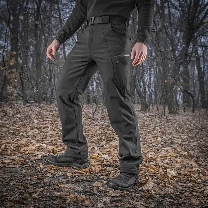 7 - Штаны M-Tac Soft Shell Winter. Черный