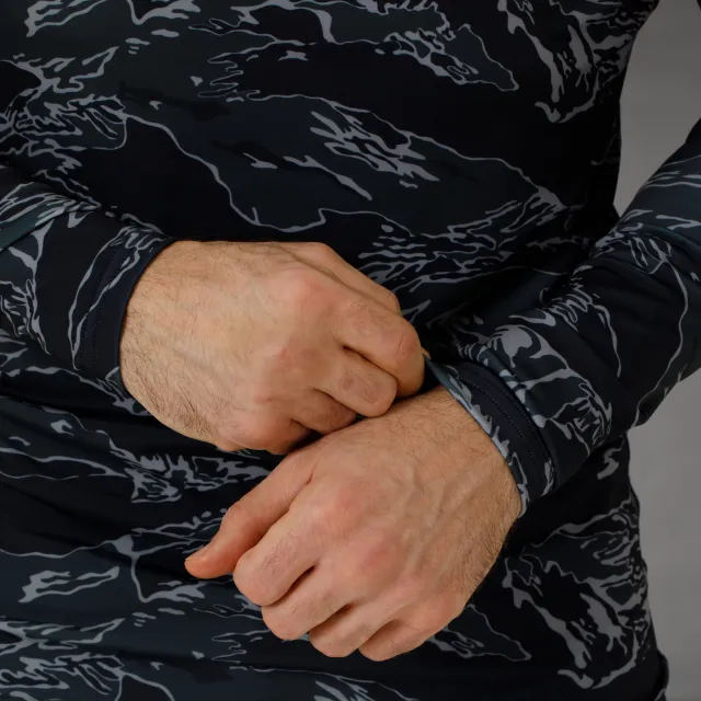 6 - Мужской рашгард SPECPROM Black Tiger Stripes Camo