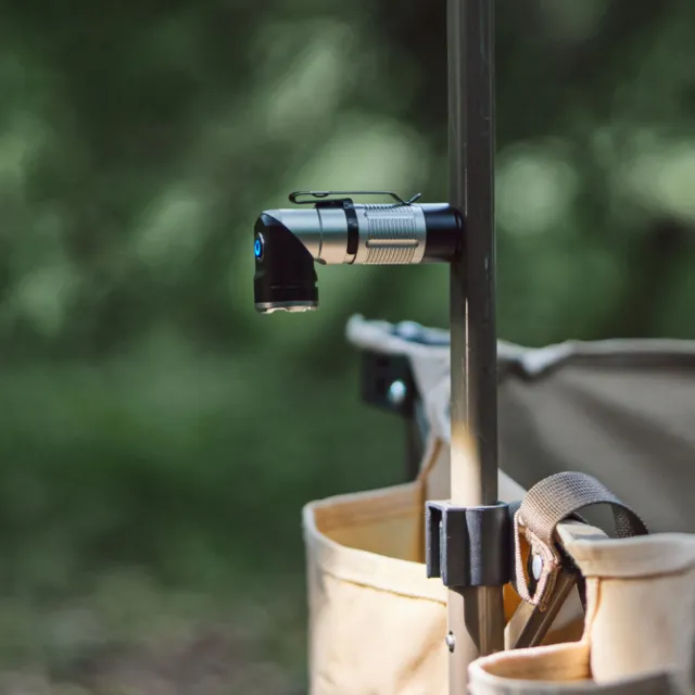3 - Ручной фонарь с клипсой Naturehike CNK2450ZM013. Серый