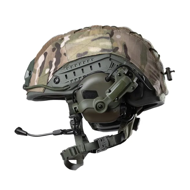 3 - Баллистический бронешлем FAST SPECPROM в кавере с наушниками Earmor M32 (X). Олива