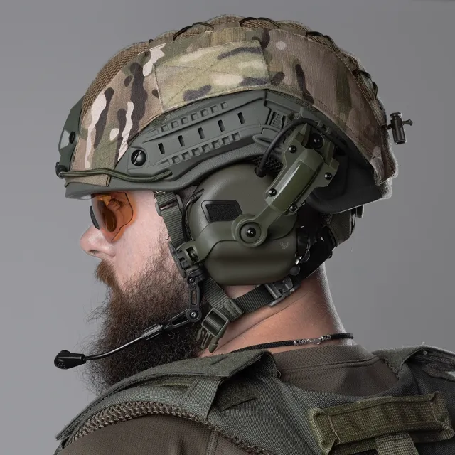 9 - Баллистический бронешлем FAST SPECPROM в кавере с наушниками Earmor M32 (X). Олива