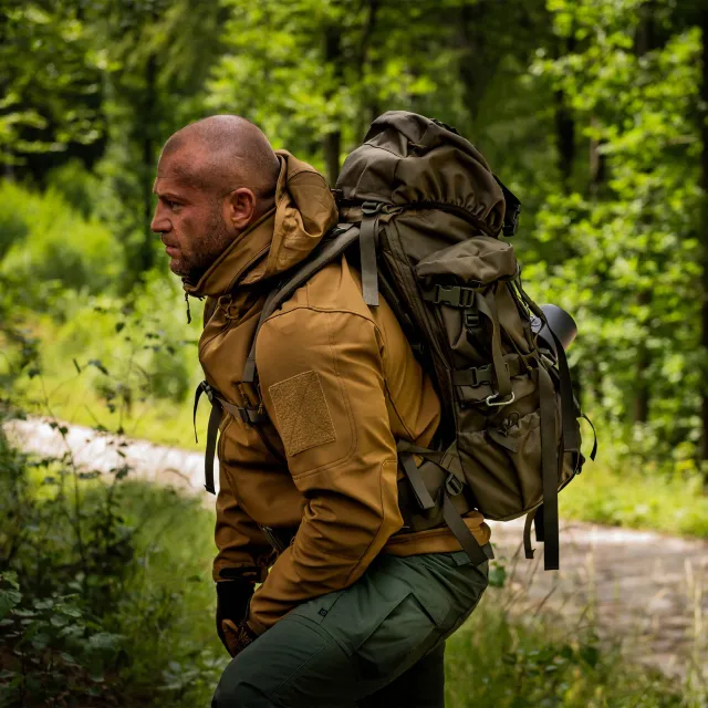 10 - Куртка Helikon Gunfighter Softshell Shark Skin Windblocker. Койот