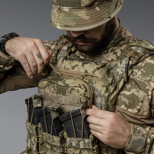 7 - Нагрудний адмін-підсумок. MOLLE. Тактичний підсумок. Піксель