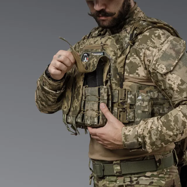 3 - Одинарный закрытый подсумок под магазины AK\AR. Cordura 1000D. Molle. Пиксель
